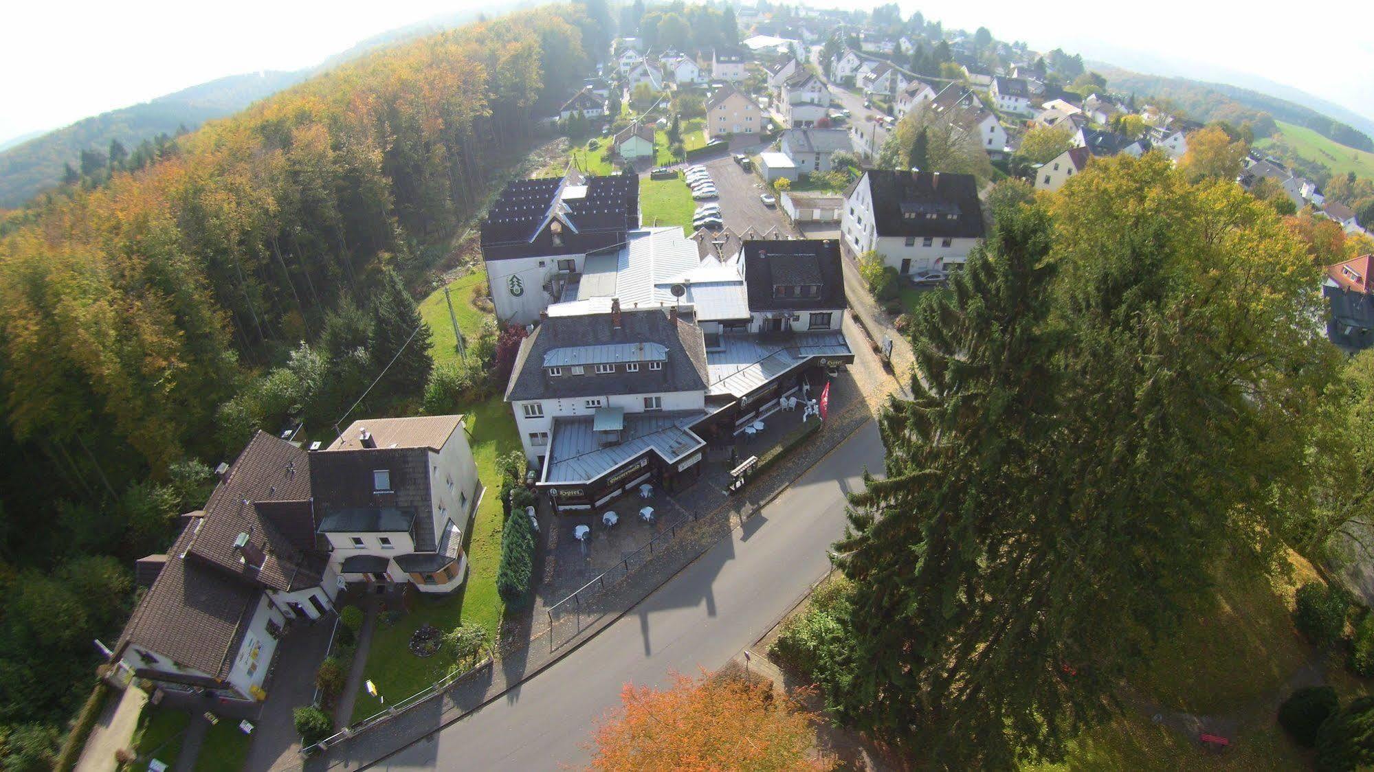 Landhotel Westerwald Ehlscheid Exterior foto